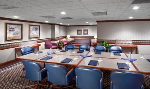 фото отеля Four Points by Sheraton Peoria Downtown