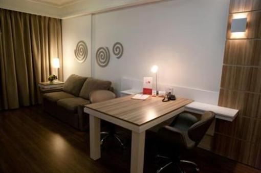 фото отеля Swan Tower Apartments Porto Alegre