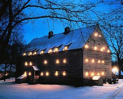 фото отеля Amish View Inn & Suites at Plain & Fancy Farm