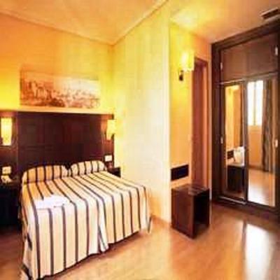 фото отеля Ganivet Hotel