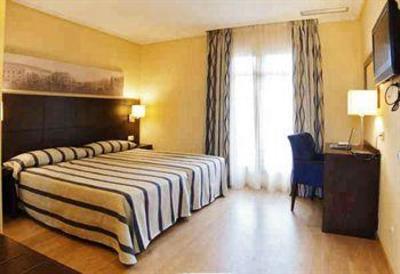 фото отеля Ganivet Hotel