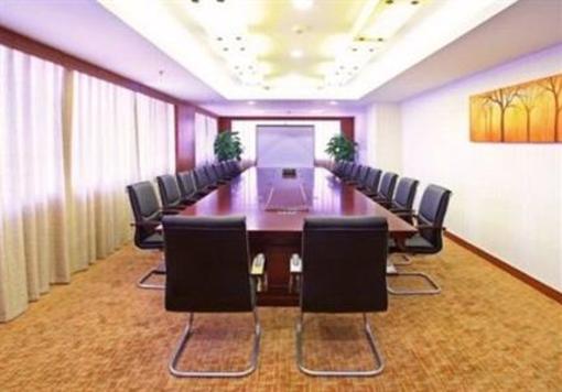 фото отеля Fortune International Holiday Hotel
