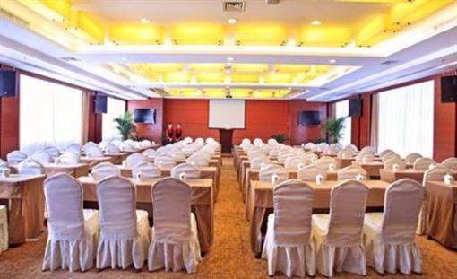 фото отеля Fortune International Holiday Hotel