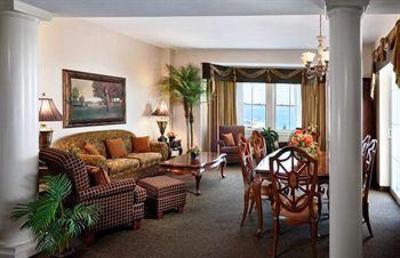 фото отеля Park Place Hotel Traverse City