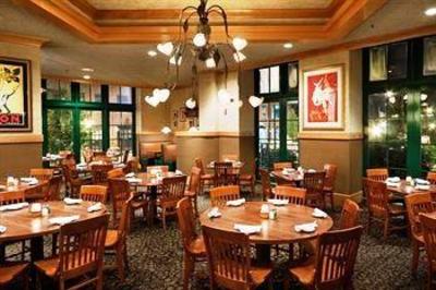 фото отеля Park Place Hotel Traverse City
