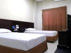 фото отеля Family Guest House Surabaya