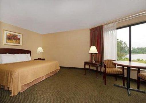 фото отеля Quality Inn Tifton