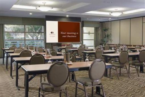 фото отеля Doubletree Guest Suites Doheny Beach Dana Point