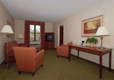фото отеля Comfort Suites Winston Salem Hanes Mall