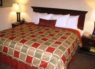 фото отеля BEST WESTERN Plus Huntersville Inn & Suites Near Lake Norman