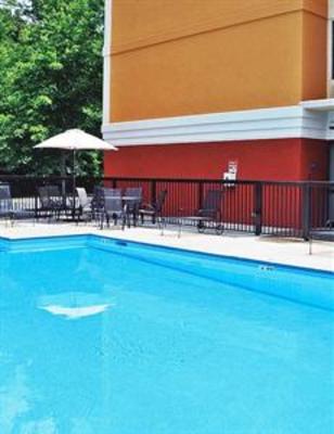 фото отеля BEST WESTERN Plus Huntersville Inn & Suites Near Lake Norman