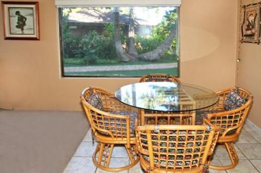 фото отеля Kihei Beach Condominiums