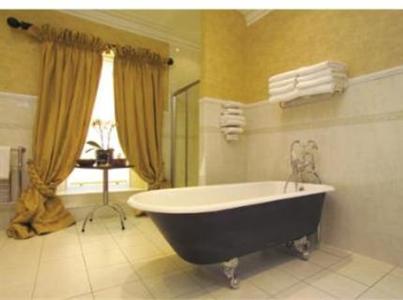 фото отеля Skeabost Country House Hotel Isle of Skye
