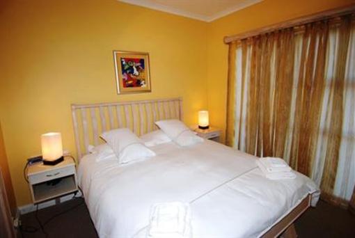 фото отеля Kolping Guest House Cape Town