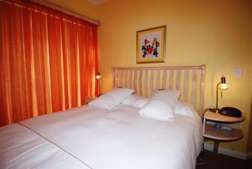 фото отеля Kolping Guest House Cape Town