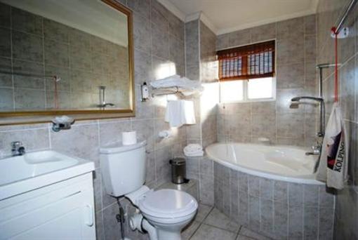 фото отеля Kolping Guest House Cape Town