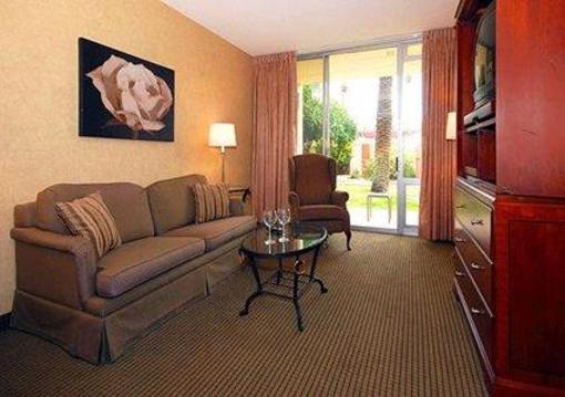 фото отеля Quality Inn and Suites Downtown Phoenix