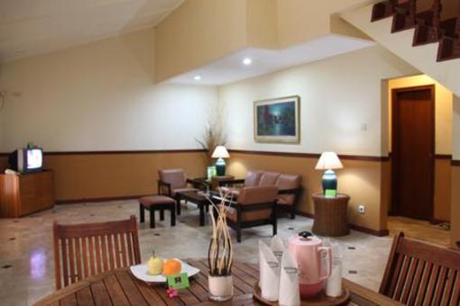 фото отеля Hotel Jayakarta Anyer Beach Resort