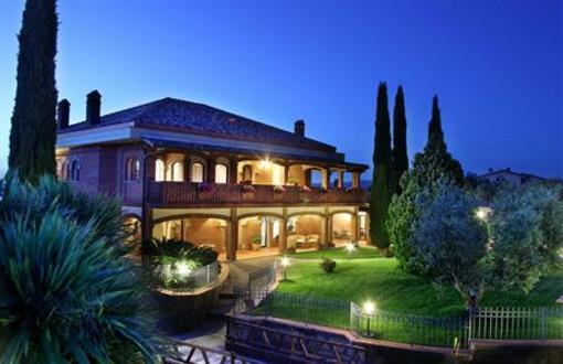 фото отеля Residence Villa Poggiochiaro Montalto di Castro