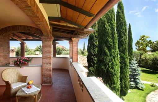 фото отеля Residence Villa Poggiochiaro Montalto di Castro
