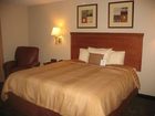 фото отеля Candlewood Suites Waterloo-Cedar Falls