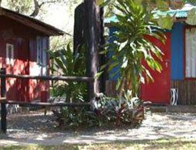 фото отеля Isinkwe Backpackers Bushcamp