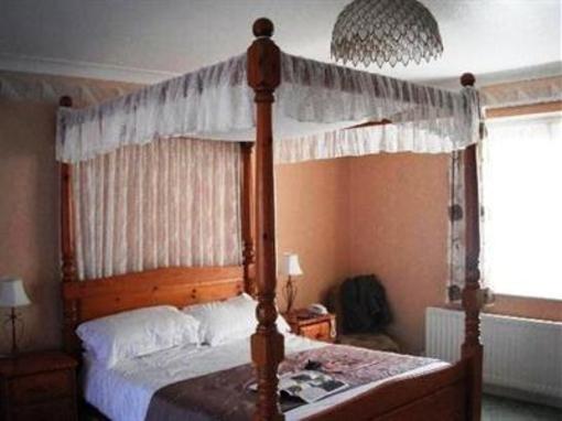 фото отеля Brunswick Hotel Shanklin