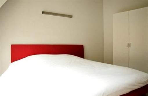 фото отеля Place 2 Stay