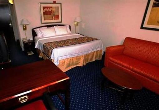 фото отеля Courtyard by Marriott Beckley