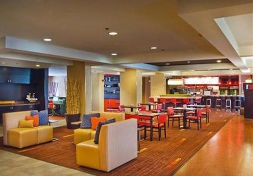 фото отеля Courtyard by Marriott Beckley