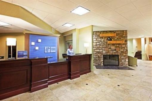 фото отеля Holiday Inn Express Blowing Rock South