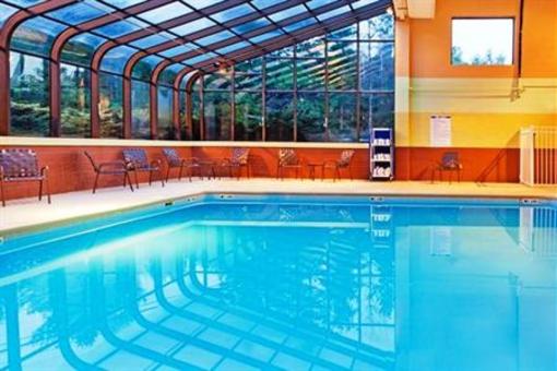 фото отеля Holiday Inn Express Blowing Rock South