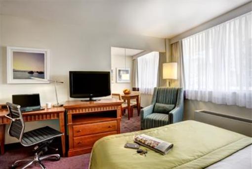 фото отеля Residence Inn Montreal Westmount