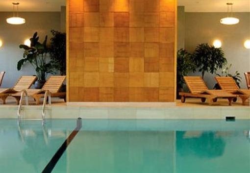 фото отеля Residence Inn Montreal Westmount