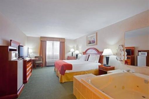 фото отеля Holiday Inn Express Ludington