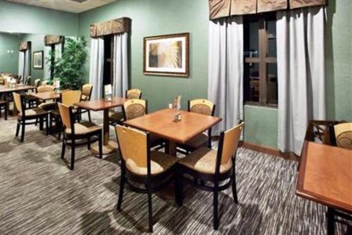 фото отеля Holiday Inn Express Waynesboro - Rt. 340