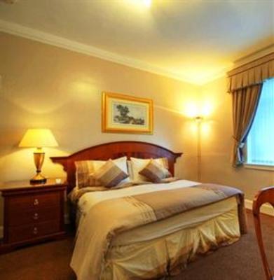 фото отеля Alpha Guest House Edinburgh