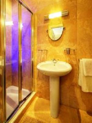 фото отеля Alpha Guest House Edinburgh