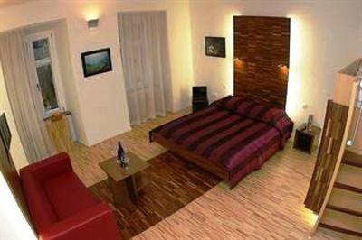 фото отеля Macek Coffee & Rooms