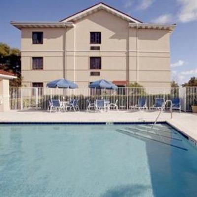 фото отеля Extended Stay Deluxe Daytona Beach - International Speedway