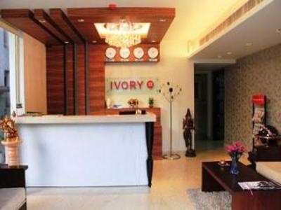 фото отеля Hotel Ivory 32