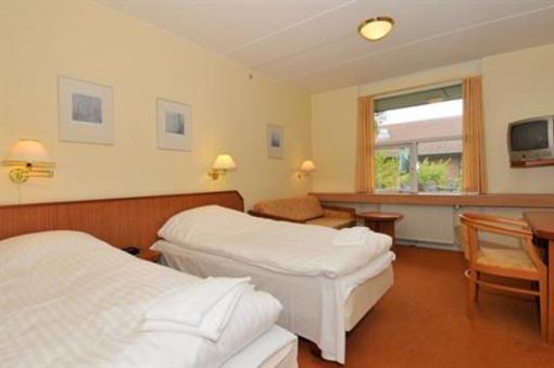 фото отеля Hotel Lynggaarden