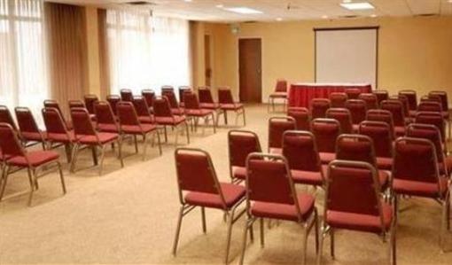фото отеля Quality Inn Airport Salt Lake City