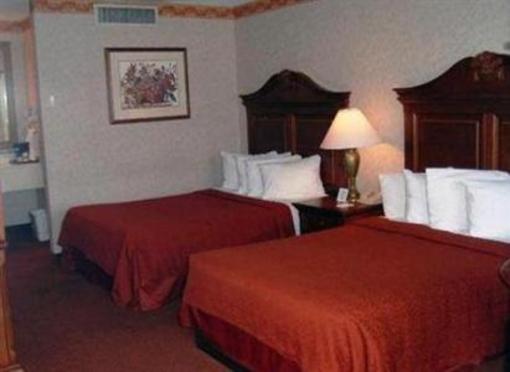 фото отеля Quality Inn Airport Salt Lake City