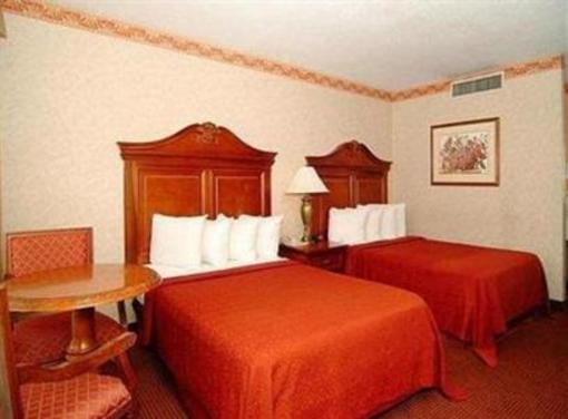 фото отеля Quality Inn Airport Salt Lake City