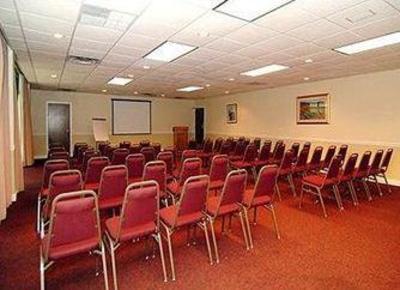 фото отеля Quality Inn Airport Salt Lake City
