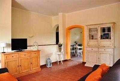 фото отеля Borgo San Giusto Apartments Empoli
