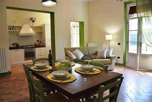 фото отеля Borgo San Giusto Apartments Empoli