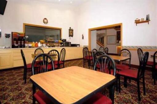 фото отеля Howard Johnson Inn Colorado Springs