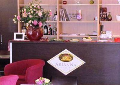 фото отеля Arianna Hill House Bed and Breakfast La Spezia
